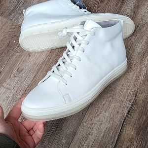 NWT Kenneth Cole New York hi tops